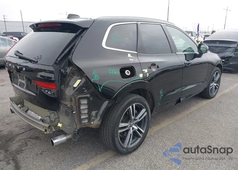 2019 Volvo Xc60 T6 Momentum из США, поврежденный, VIN LYVA22RK8KB229949